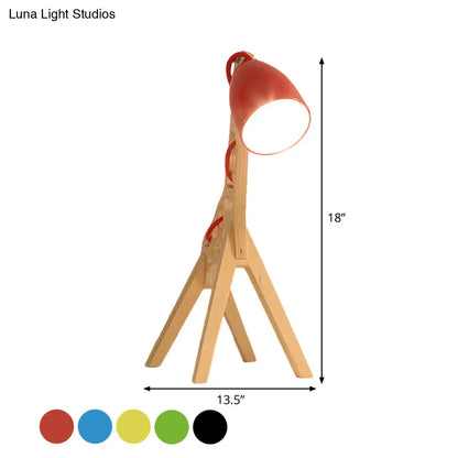 Cartoon Giraffe Night Light Table Lamp - Metal 1-Light with Wood Base in Blue/Red/Green