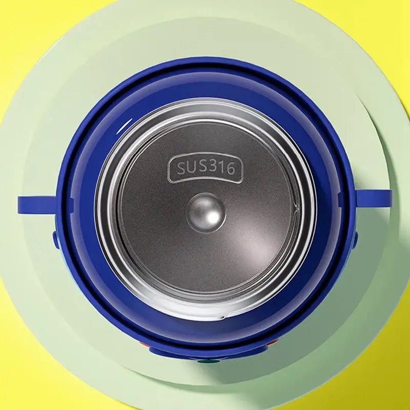 Blue plastic lid with sus316 stainless steel ring on a cartoon green and purple frog thermal stainless steel water bottle