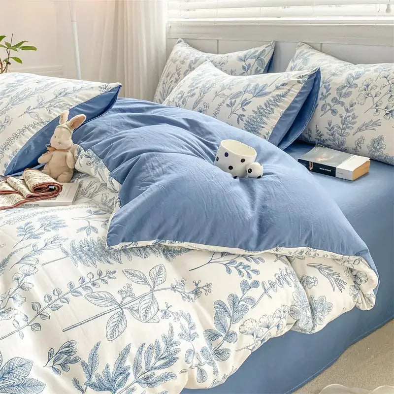 Cartoon heart floral duvet set in blue and white with soft textured fabric finish for bedroom bedding