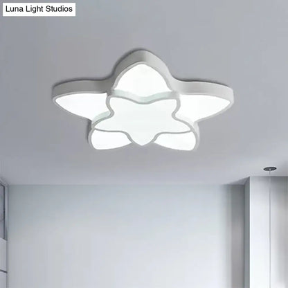 DecorBites™ DecorBites™ Cartoon LED Flush Mount Light: مصباح سقف أكريليك نابض بالحياة ذو نجمتين للممر وغرفة نوم الأطفال