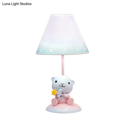 مصباح طاولة ليلية على شكل كوكبة وردية كرتونية - مصباح راتنجي مع غطاء قماشي مخروطي