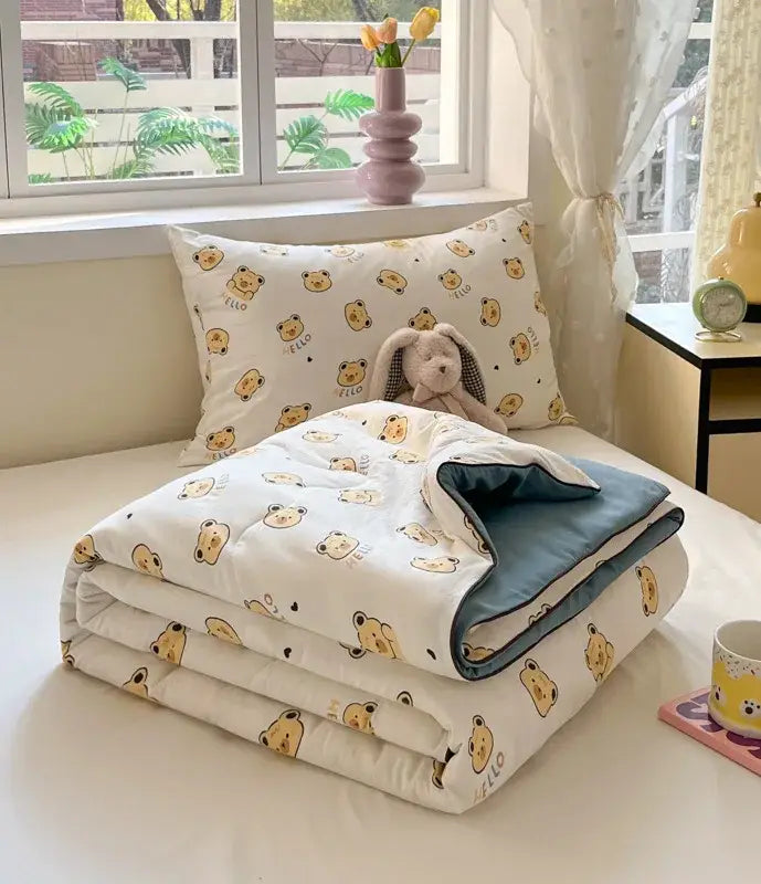 White quilt cooling blanket with yellow bear faces and hello text, soft blue lining for decorbites cartoon printed summer use