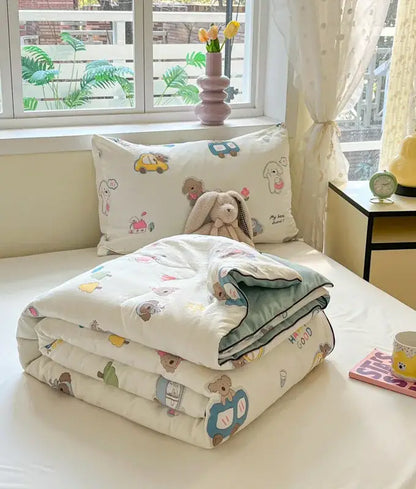White quilt cooling blanket with decorbites cartoon printed animals vehicles soft plush material summer quilt