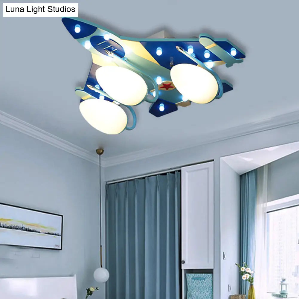 Lámpara de techo empotrada DecorBites™ estilo caricatura con forma de avión azul, iluminación de techo de madera y pantalla de vidrio opalino en forma de lágrima - 3/4 bombillas