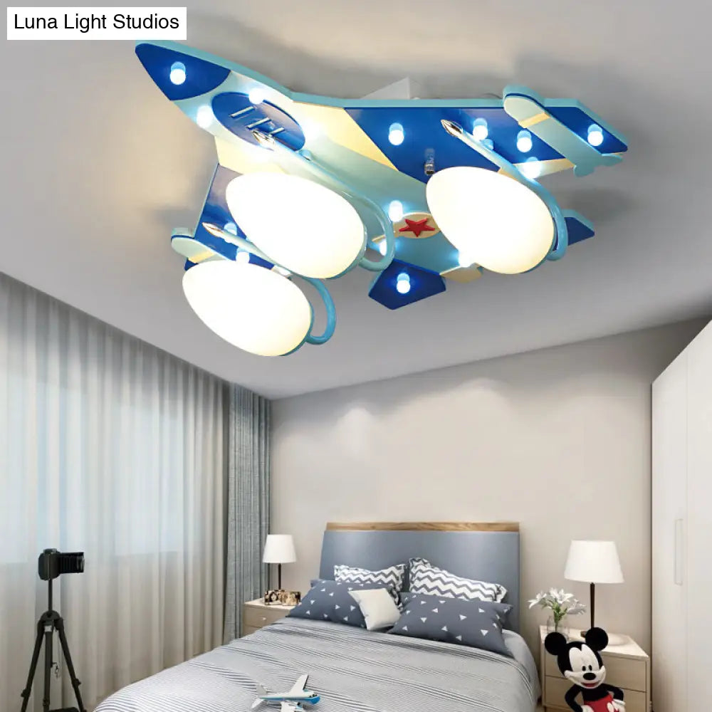 Lámpara de techo empotrada DecorBites™ estilo caricatura con forma de avión azul, iluminación de techo de madera y pantalla de vidrio opalino en forma de lágrima - 3/4 bombillas