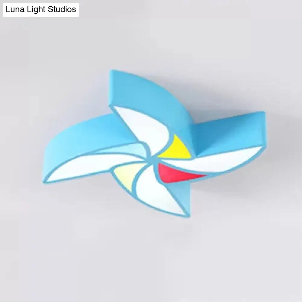 Lámpara de techo DecorBites™ con forma de molino de viento de juguete para jardín de infancia – Lámpara empotrada de acrílico y metal