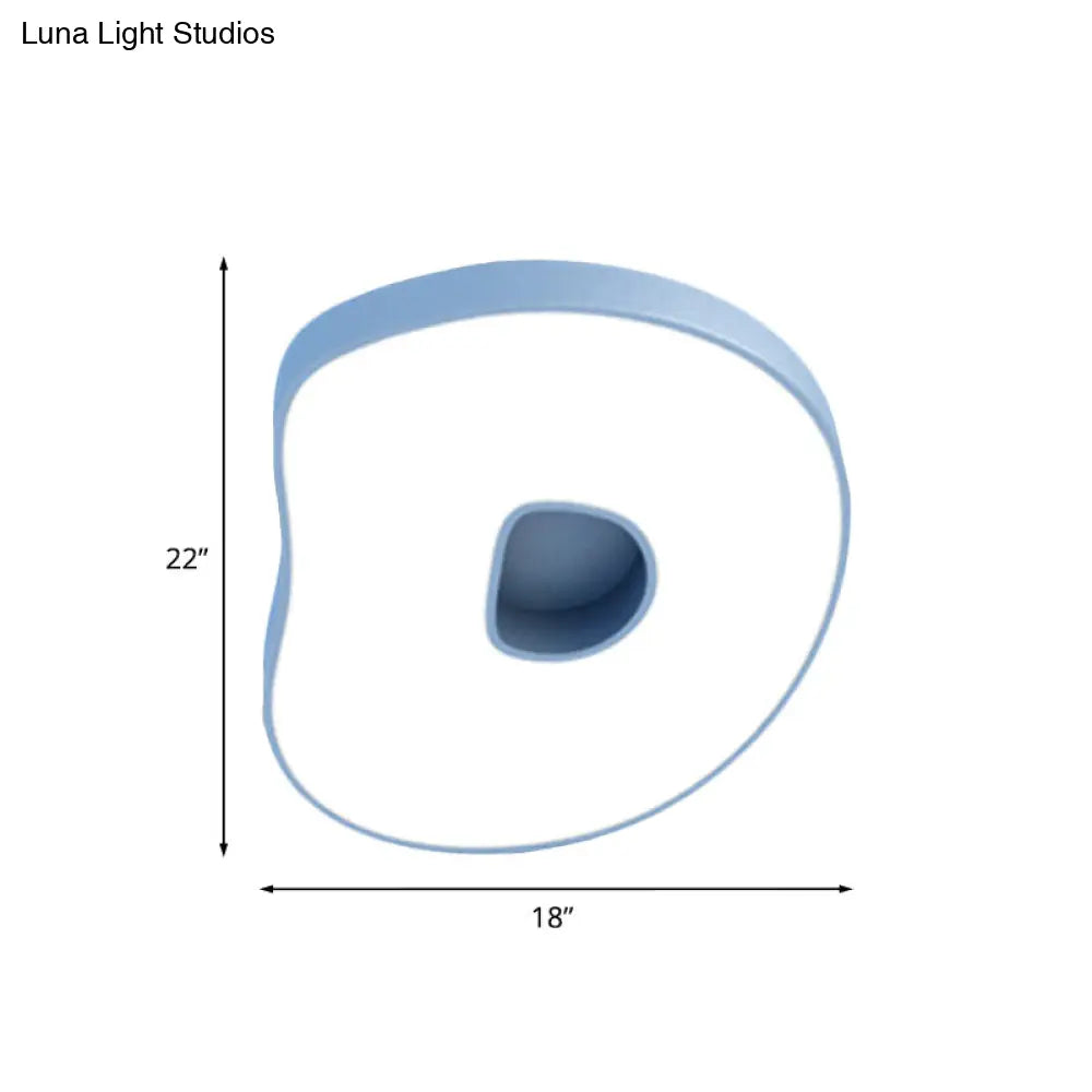 Lámpara de techo infantil DecorBites™ DecorBites™ blanca con diseño de dibujos animados y pantalla acrílica