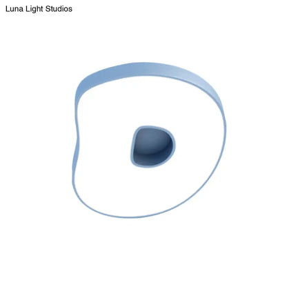 Lámpara de techo infantil DecorBites™ DecorBites™ blanca con diseño de dibujos animados y pantalla acrílica