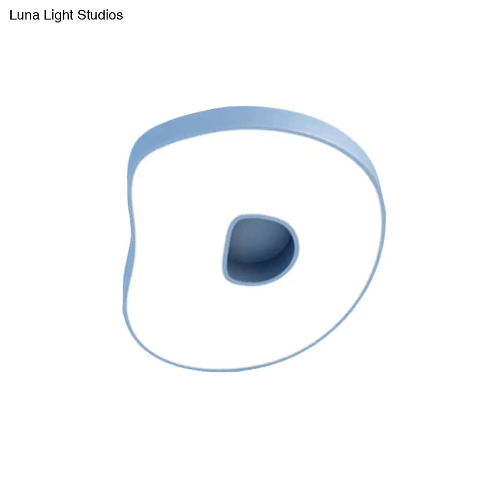 Lámpara de techo infantil DecorBites™ DecorBites™ blanca con diseño de dibujos animados y pantalla acrílica