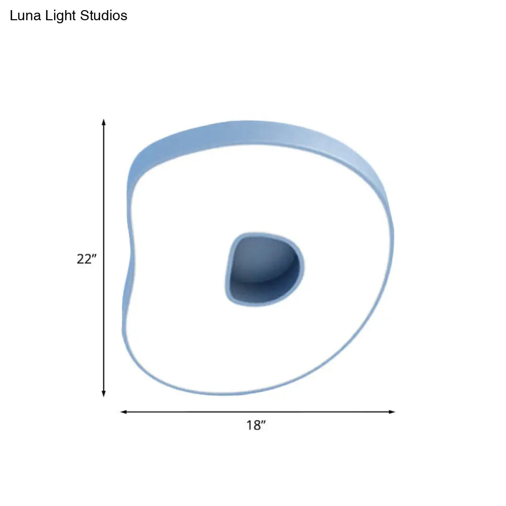 Lámpara de techo infantil DecorBites™ DecorBites™ blanca con diseño de dibujos animados y pantalla acrílica