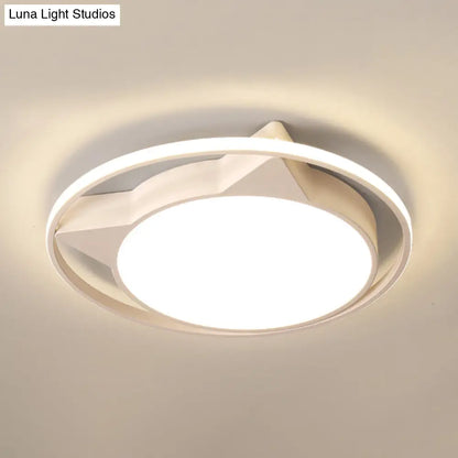 ديكوربايتس™ مصباح سقف على شكل قطة من ديكوربايتس™ لديكور غرفة النوم - تصميم حيواني، مثبت بشكل مسطح من الأكريليك