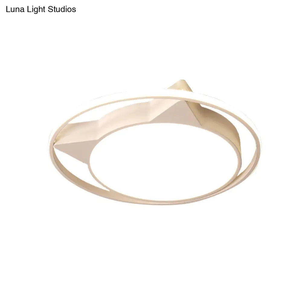 ديكوربايتس™ مصباح سقف على شكل قطة من ديكوربايتس™ لديكور غرفة النوم - تصميم حيواني، مثبت بشكل مسطح من الأكريليك