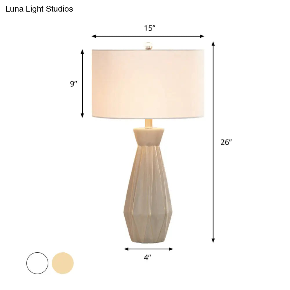 Ceramic Countryside Vase Table Light with Single Bulb and White/Beige Round Shade