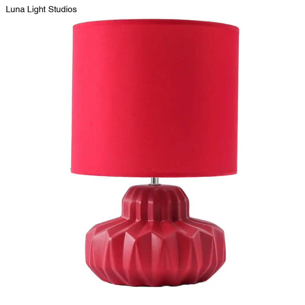 Ceramic Jar Base Retro Nightstand Lamp - Cylinder Fabric Table Light with 1 Bulb for Living Room, Red