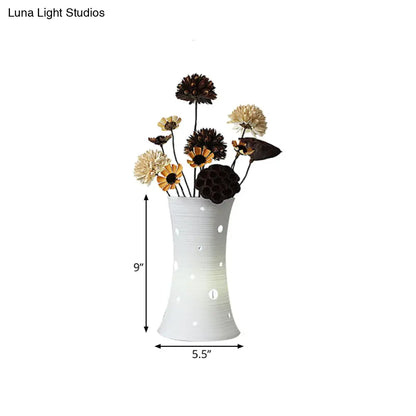 Ceramic White Nightstand Lamp: LED Pastoral Table Light (5.5"/7") with Dried Flower Decor