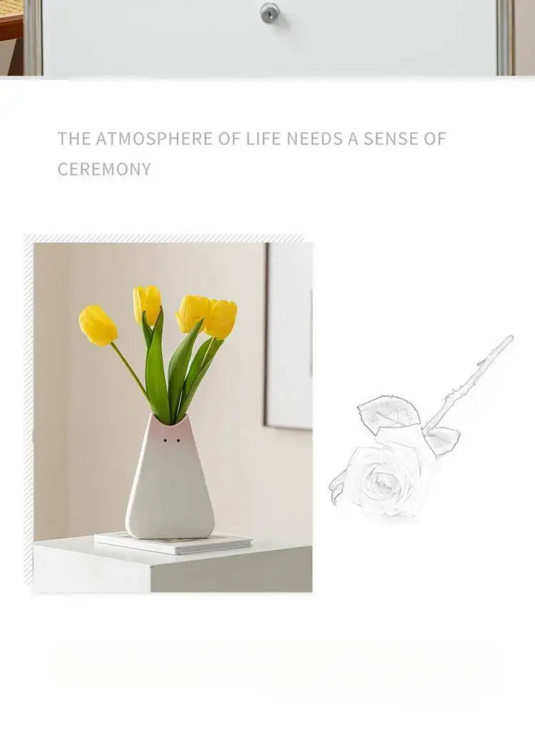 Charming Cat-Inspired Ceramic Vase - Vase