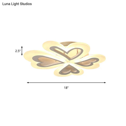 Lámpara de techo DecorBites™ con forma de corazón y pétalos para dormitorio infantil - Montaje empotrado en acrílico - Bonita y práctica