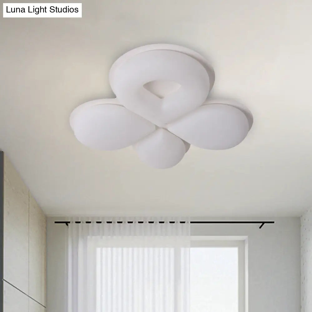 Lámpara de techo LED infantil DecorBites™ en gris/blanco/café - Diseño floral adorable