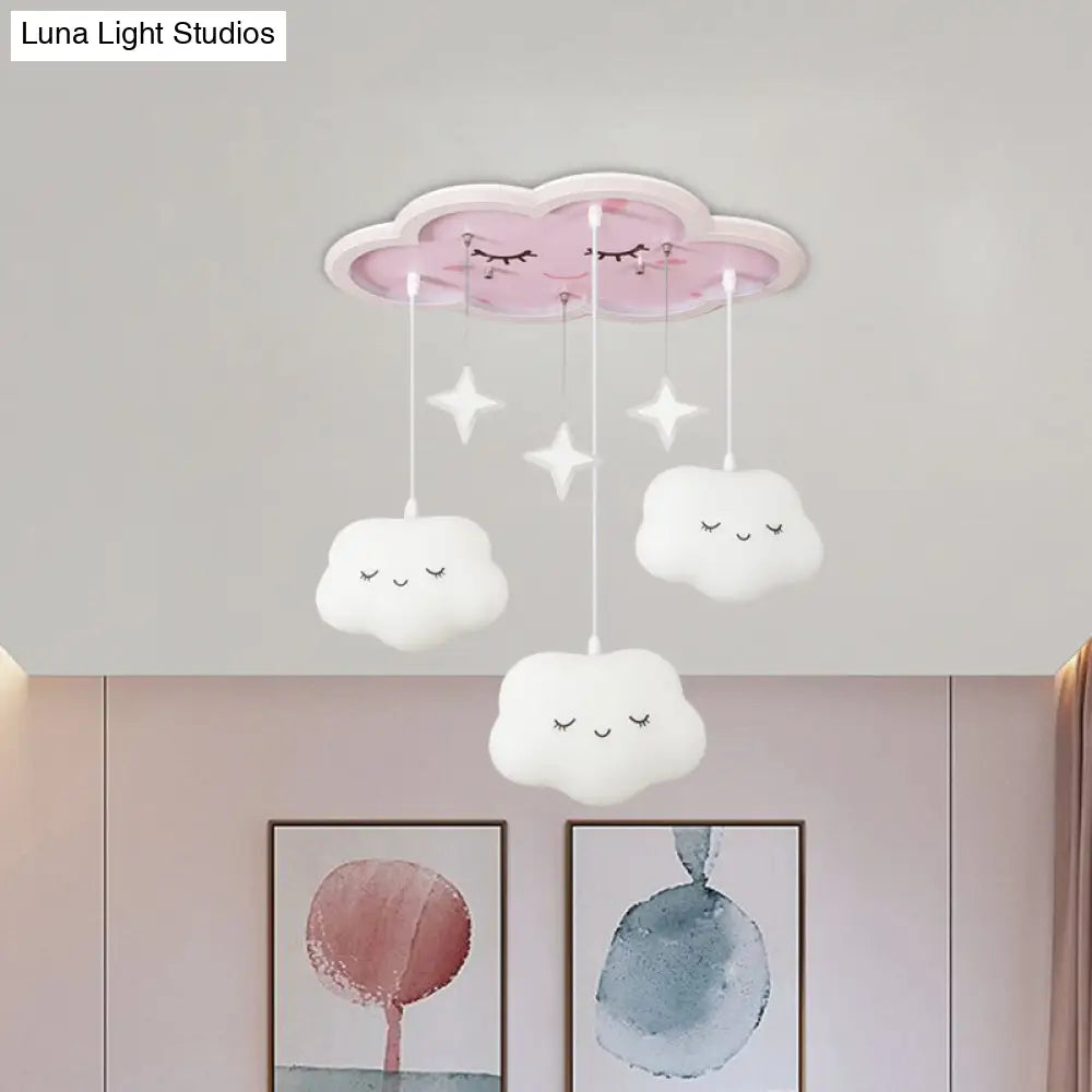 Lámpara de techo LED infantil DecorBites™ Sweet Dream Cloud para dormitorio, con cortina, acrílico y montaje empotrado, en color blanco.