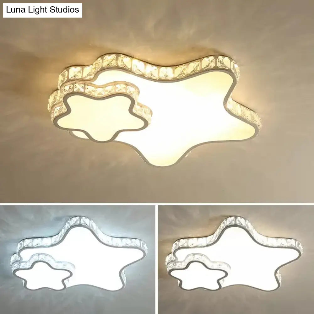 DecorBites™ Lámpara de techo infantil DecorBites™ blanca con vista al cielo, de acrílico y con detalles de cristal para vestíbulo