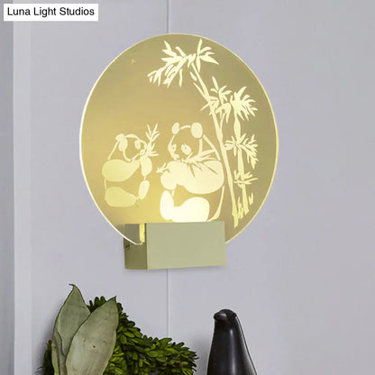 Lámpara de pared china acrílica con LED, diseño circular con estampado de panda y bambú - Color transparente