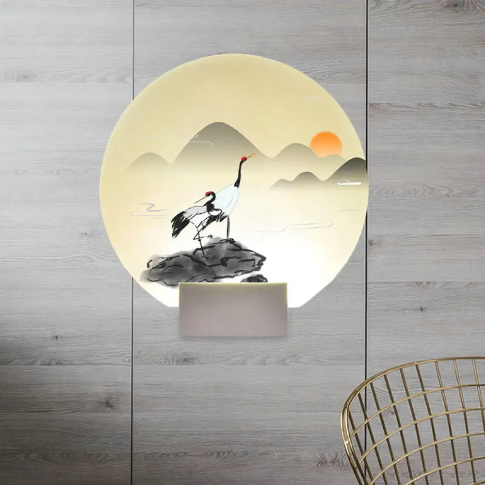 Lámpara de pared LED de estilo chino con mural acrílico, blanca con diseño de montaña y grulla.