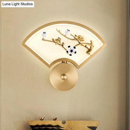 Chinese Style LED Gold Branch Wall Mural Lamp - Fan Metal Wall Mounted Lighting for Corridors