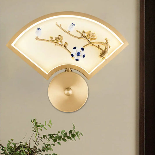 Chinese Style LED Gold Branch Wall Mural Lamp - Fan Metal Wall Mounted Lighting for Corridors