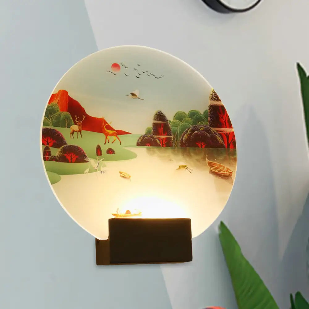 Lámpara de pared de estilo chino con mural acrílico LED que representa un alce negro y un lago