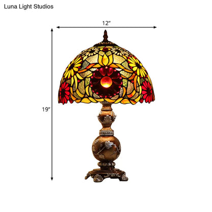 Lámpara de mesa de cristal Tiffany con diseño de crisantemos - Lámpara de mesilla de noche marrón con pantalla en forma de cúpula