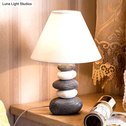 Clara - Vintage Style Ceramic Base Nightstand Table Light