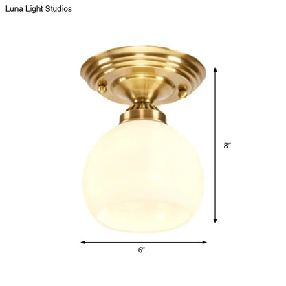Lámpara de techo empotrada DecorBites™ Classic de 1 luz en latón, diseño globo/cono, para iluminación de pasillos