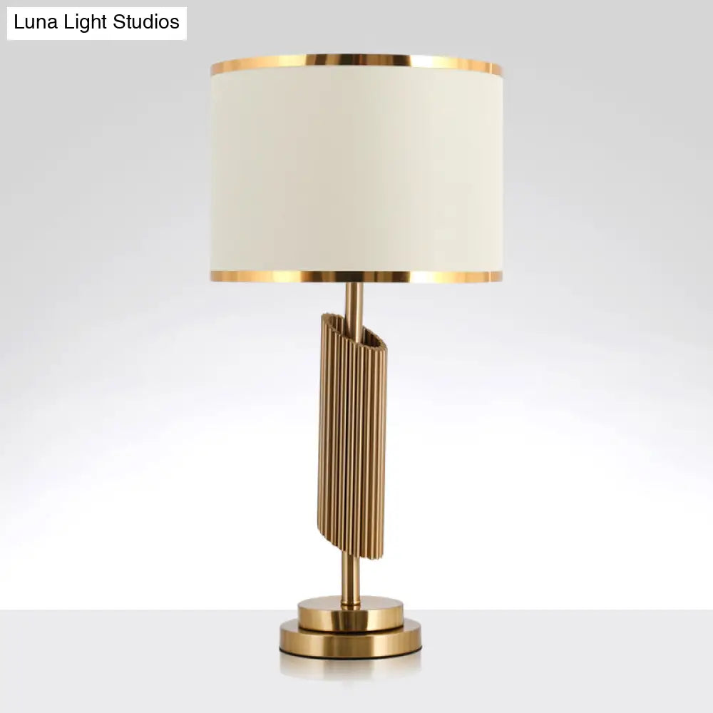 Classic 1-Light Parlor Night Lamp with Brass Bevel-Cut Cylinder Base