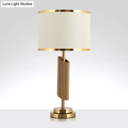 Classic 1-Light Parlor Night Lamp with Brass Bevel-Cut Cylinder Base