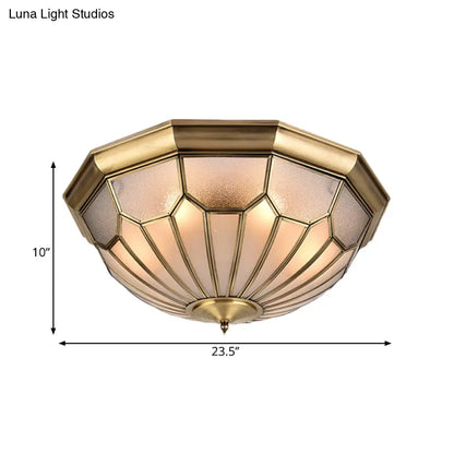 ثريا ديكوربايتس™ الكلاسيكية من النحاس الأصفر بستة مصابيح مع غطاء زجاجي مشطوف
