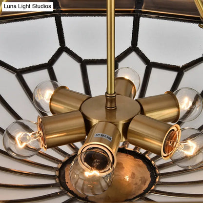 ثريا ديكوربايتس™ الكلاسيكية من النحاس الأصفر بستة مصابيح مع غطاء زجاجي مشطوف