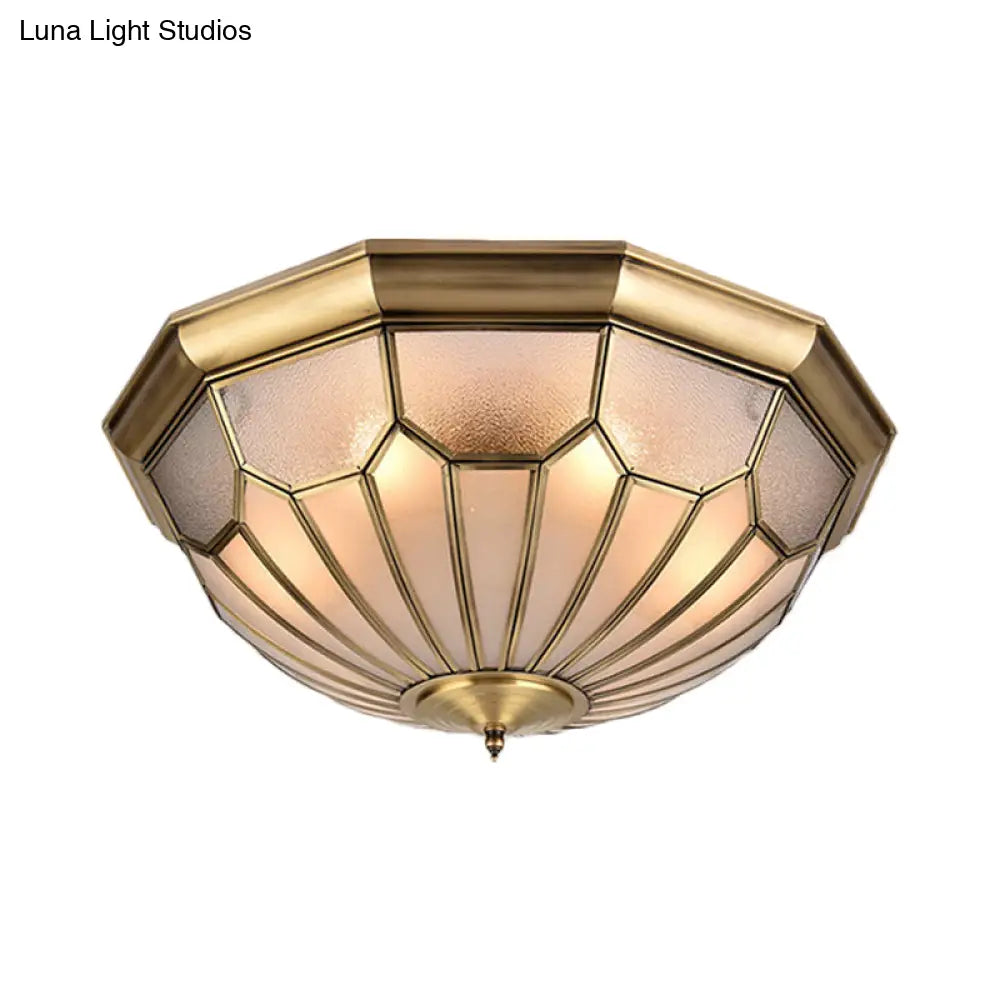 ثريا ديكوربايتس™ الكلاسيكية من النحاس الأصفر بستة مصابيح مع غطاء زجاجي مشطوف