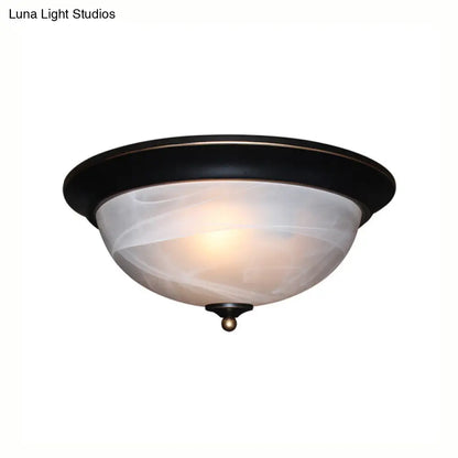 ديكوربايتس™ مصباح ديكوربايتس™ الكلاسيكي المصنوع من الزجاج المصنفر - تركيب سقف غرفة المعيشة بثلاث مصابيح، عرض 13/15 بوصة، أسود/أسود وذهبي