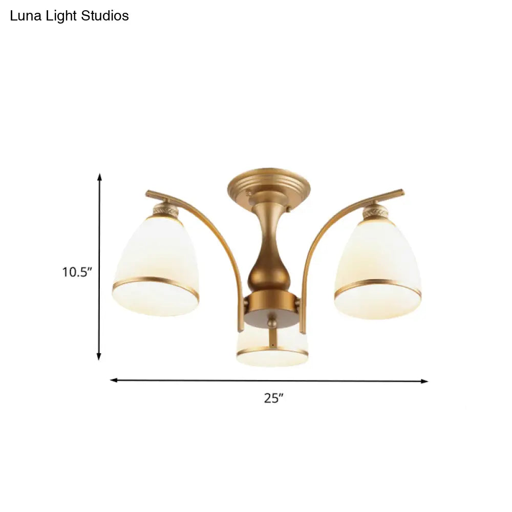 Lámpara de techo semiempotrada DecorBites™ Classic Gold con pantallas de cristal opalino – 3/5/8 luces para sala de estar