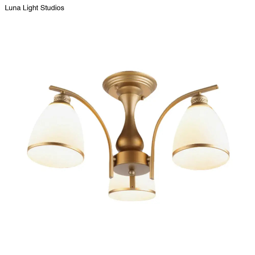 Lámpara de techo semiempotrada DecorBites™ Classic Gold con pantallas de cristal opalino – 3/5/8 luces para sala de estar