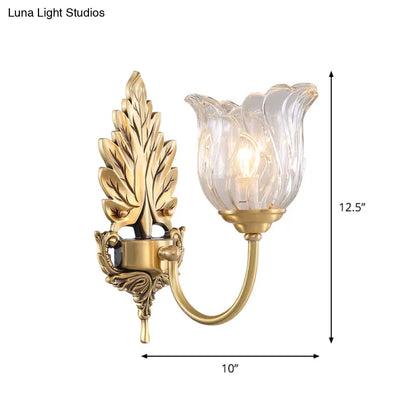 Aplique de pared clásico dorado con cristal transparente acanalado - Lámpara de pared para salón Bloom