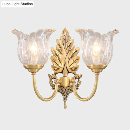 Aplique de pared clásico dorado con cristal transparente acanalado - Lámpara de pared para salón Bloom