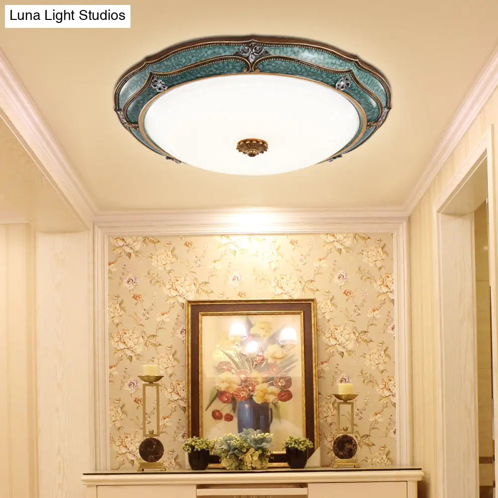 Lámpara de techo LED verde clásica DecorBites™ con cristal opalino, ideal para la iluminación del techo del salón.