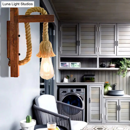 Aplique de pared con bombilla expuesta y cuerda costera - Rojo/Marrón/Madera - Lámpara de pared