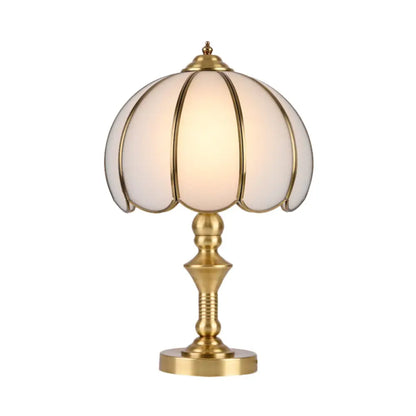 Colonial Gold Table Lamp: Scalloped/Flared Metal Base, 1-Light Night Lighting for Bedroom
