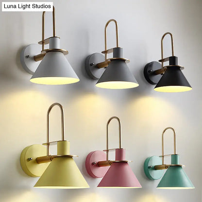 Colorful Macaroon Style Wall Mount Sconce Light for Hotel Bedrooms
