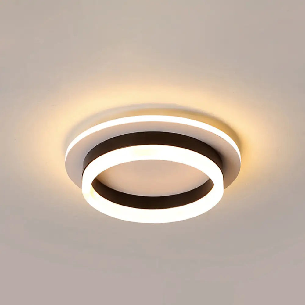 Lámpara de techo LED compacta de metal DecorBites™ con difusor acrílico - Diseño minimalista