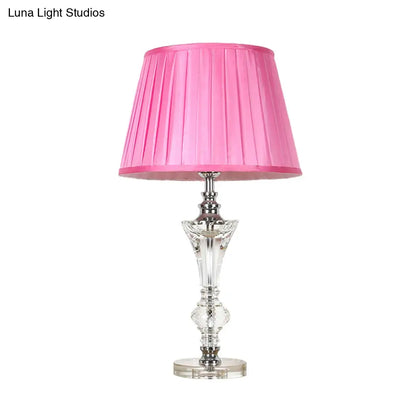 Lámpara de noche cónica de tela en rosa/azul/beige con base de cristal - Lámpara de mesa de un solo cabezal