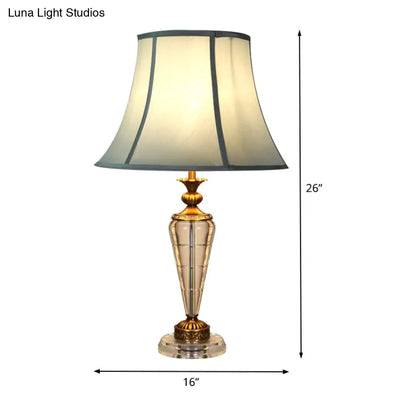 Lámpara de escritorio cónica de tela: Lámpara de lectura de cristal tallado a mano en azul