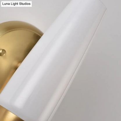Aplique de pared cónico contemporáneo DecorBites™ de 1/2 luz en dorado con cristal opal brillante